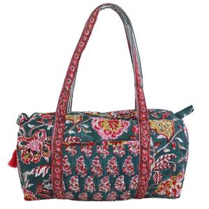 Bolsa de Viaje de Lujo Acolchada con Estampado Floral en Verde Pino, Rojo y Mostaza, de Gran Capacidad y Duradera - Product Image 1
