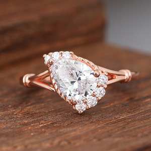 Anillo de compromiso de moissanita blanca Original de plata 925 VVS1 claridad corte de pera chapado en oro rosa banda de boda joyería fina fiestas - Product Image 1