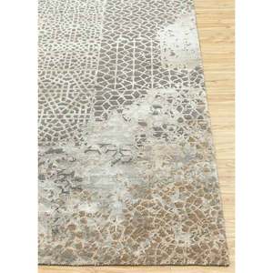 Alfombra Tattvam Anudada a Mano de Lana y Seda de Bambú, Diseño de Parches Beige y Marrón, Rectangular, para Pasillo y Dormitorio - Modelo Esk-9012 - Product Image 4