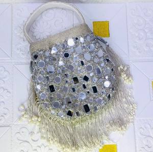 Bolso de Fiesta Étnico Hecho a Mano, Tipo Potli Batua, con Cuentas, Diseño de Piedras, Correa Dori, Forro de Algodón, Multifuncional y Moderno - Product Image 1