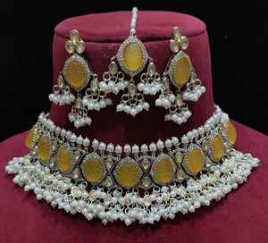 Conjunto de collar Polki de diseñador chapado en oro blanco con pendientes, joyería nupcial para boda y fiesta, celebración, Material de latón - Product Image 1