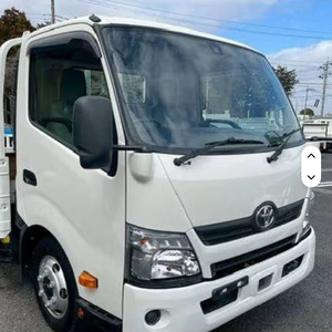 Camión TOYOTA DYNA de 2 toneladas con puerta eléctrica, usado, en perfecto estado, año 2008 - Product Image 1