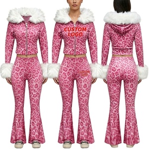 Ensemble de sport pour femme imprimé guépard personnalisé, 2 pièces : veste de yoga et pantalon évasé imprimé léopard - Product Image 1