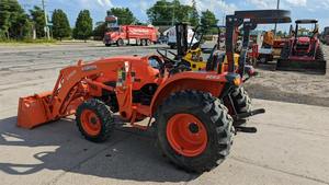 รถแทรกเตอร์ฟาร์มดีเซล L3901 4WD ปี 2018 พร้อม PTO ระบบยึดติด 3 จุด  พร้อมชุดเครื่องยนต์ ปั๊ม แบริ่ง มอเตอร์  กำลัง 37.5 แรงม้า - Product Image 5