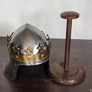 Casco romano espartano griego del rey Leónidas Medieval para hombre para disfraz de Guerrero o artículos de regalo para acampar incluidos - Product Image 1