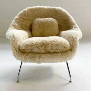 เก้าอี้ห้องนั่งเล่นราคาโรงงาน เก้าอี้พักผ่อนขนแกะ งานแฮนด์เมด Eero Saarinen Bespoke <span class=keywords><strong>Womb</strong></span> <span class=keywords><strong>Chair</strong></span> และ Pouf Ottoman ขนแกะ - Product Image 4