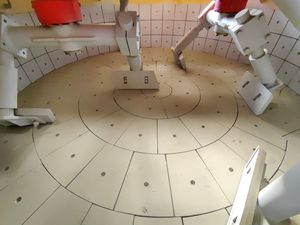 Malaxeur à béton planétaire CMP2500 150m/h, 3 portes de décharge, hydraulique/pneumatique en option, puissance de mélange 90kW, certifié CE ISO9001 - Product Image 6