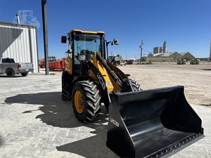 Chargeur de grumes compact JCB 409 AGRI 2025 avec garantie de plus de 5 ans - Product Image 5