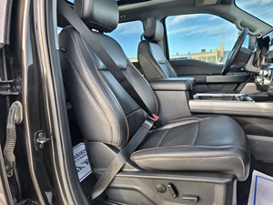 FORD F-350 SUPER DUTY LARIAT 2025 USADO, Volante a la Izquierda/Derecha - Product Image 6