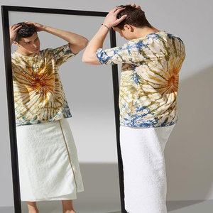 เสื้อยืดพิมพ์ลายกราฟิก DTG สำหรับผู้ชายเสื้อโชว์ไหล่100% ใส่ได้ทั้งชายและหญิงโลโก้แบบกำหนดเอง - Product Image 3