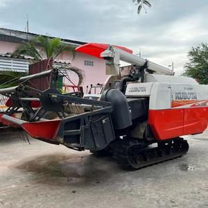 Cosechadora Kubota DC105X – Máquina Agrícola de Alta Eficiencia para la Cosecha de Arroz y Trigo - Product Image 6