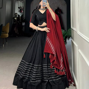 Derniers vêtements indiens et pakistanais de créateur en viscose Chanderi Silk Lahenga Choli avec travail en miroir FabZone - Product Image 1