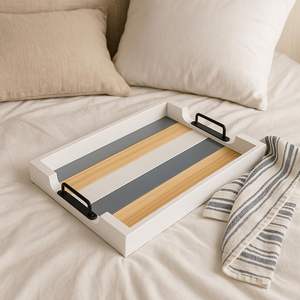 Plateau de service traditionnel en bois avec poignée en métal, plateau rectangulaire léger pour table basse, plateau décoratif, technique de gravure, mariage - Product Image 2