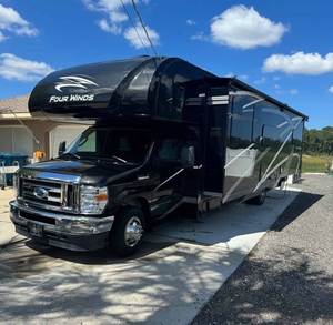 Cheap Wholesale Gray Aluminum Motorhome Mobile. - Product Image 3