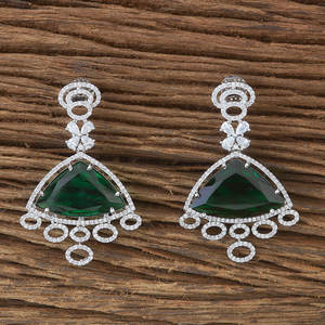 Pendientes clásicos de circonita cúbica para mujer con chapado en rodio Material de latón estilo de encanto para aniversario otro patrón - Product Image 3