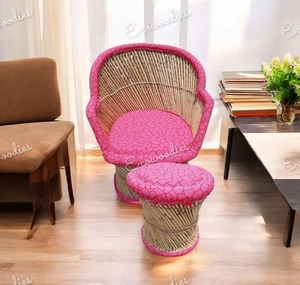 Ensemble de chaise de tabouret de bar moderne industriel écologique avec dossier meubles en bambou de canne pour une utilisation extérieure de cour - Product Image 1