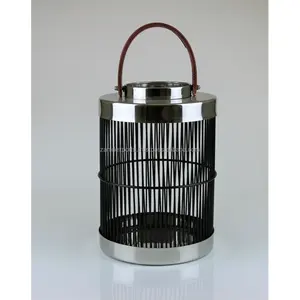 Bougeoir artistique en métal avec bougeoirs à finition texturée martelée pour les mariages fabriqués par Zahid Exports en Inde - Product Image 5