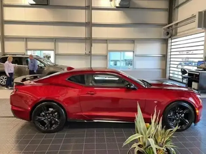 มือสอง2021 chev-ROLET Camaro รถมือสอง2SS preowned พร้อมที่จะขับรถโดยไม่ได้ตั้งใจไมล์สะสมต่ำ - Product Image 3