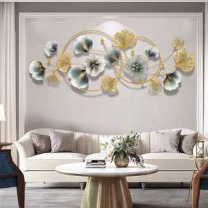 Diseño decorativo de hoja de arte de pared de metal de doble círculo perfecto para uso en interiores y exteriores agregando elegancia a la decoración del hogar - Product Image 6