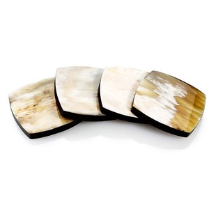 Sous-verres élégants en corne de boeuf résistants à l'eau Sous-verres uniques en corne de buffle naturelle pour la protection de la table Accepter la personnalisation - Product Image 2