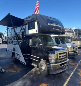 Mejor Oferta: Autocaravana/Remolque de Viaje Usado CLEAN 2023 2024 2025 E-a-s-t To W-e-s-t C-o-l-l-e-g-e A-v-e-n-u-e 2201-S - Product Image 6