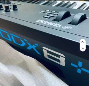 Clavier synthétiseur Workstation SHARP Yamaha MODX8+ 88 touches lestées GHS - Product Image 6