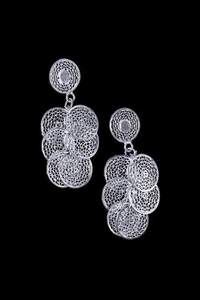 Tarakasi Pendientes de tuerca de filigrana de plata Moda india de alta calidad con brillo brillante Fascinante Suministro de alta calidad - Product Image 2