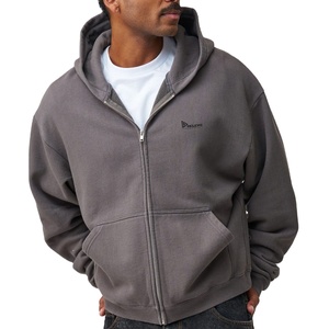 Sweat à capuche homme coupe droite 380g 100% coton avec effet teint et délavé, style streetwear - Product Image 1
