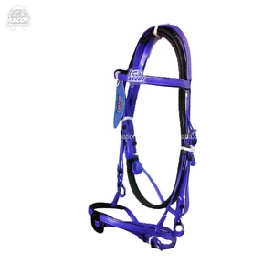 Vente en gros de bride de cheval avec rembourrage souple Nouveau design de raccords en PVC et SS Rênes antidérapantes - Product Image 3