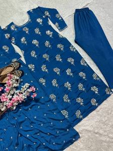 ชุดสัลวาร์ คามีซ ดีไซน์ใหม่ เสื้อตัวยาว กางเกง ผ้าคลุมไหล่ แบบหรูหรา ผ้าชีฟองเนื้อหนา ปักลายหนัก 5 มม. แบบกลับด้านได้ สำหรับงานปาร์ตี้ - Product Image 4