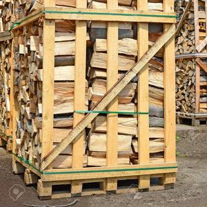 Leña de madera dura de alta calidad, premium, seca en horno, de roble, abedul, haya, fresno, cuadrada, negra, 25-30cm x 8-15cm, venta al por mayor en EE. UU. - Product Image 3