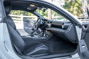 Subaru BRZ tS 2025, Transmisión Manual de 6 Velocidades, Motor BOXER de 2.4 Litros de Aspiración Natural - Product Image 5