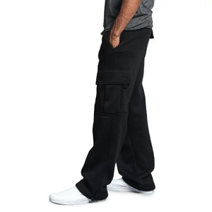 Pantalones de chándal acampanados de último diseño para adultos en color negro Pantalones acampanados de estilo holgado de longitud larga con estilo para niños - Product Image 4