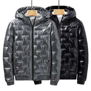 Blousons matelassés personnalisés haut de gamme pour hommes et femmes – Vêtements d'hiver à capuche de qualité supérieure pour le collège, l'école et la mode en extérieur - Product Image 1