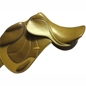 Selle de dressage en cuir pour cheval, légère, facile à nettoyer, surface doublée de mousse, panneaux et options de sangle réglables pour les cavaliers modernes - Product Image 6