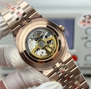 Reloj de Lujo para Hombre con Movimiento Super 7135, Acero 904L, Luminoso, Diseño Land Resident, Precio de Mayoreo Directo de Fábrica - Product Image 6