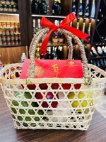 Panier cadeau en bambou vietnamien Best-seller Panier cadeau en bambou de haute qualité avec poignée Panier cadeau en bambou brun pour les vacances