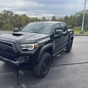 Usado 2017 T * oyota Tacoma TRD Sport - Product Image 1