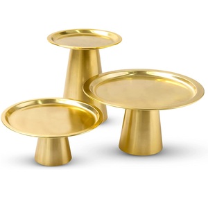 Support à gâteau métallique doré brillant, présentoir à gâteau Durable de Style Royal de taille personnalisée - Product Image 1