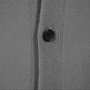 Vente en gros de cardigan pour hommes en mélange de laine col en V chandails boutonnés tricots nautiques chandails vierges pour la sororité universitaire - Product Image 4