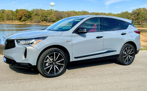 Acura ADX 2025, Crossover de 4 Puertas, Listo para Enviar - Product Image 2