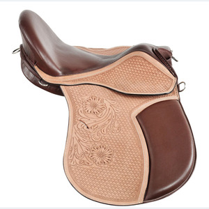 Sillas de Montar Inglesas de Lujo para Carreras de Caballos, Diseño Personalizado en Gamuza, con Logotipo Personalizado - Product Image 1