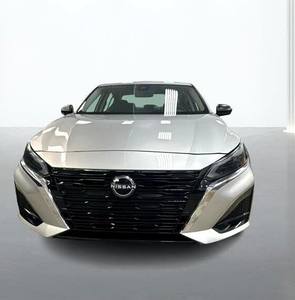 Nissan Altima 2.5 SV AWD 2024 Usado, Volante a la Izquierda, Interior Oscuro, Asientos de Tela, Llantas R17 - Product Image 1