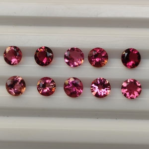 Turmalina Rosa real, forma redonda, corte brillante, piedras preciosas de turmalina sueltas facetadas para la fabricación de joyas de la India - Product Image 1
