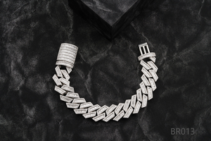 Bijoux Hip Hop moissanite diamant Bracelet à maillons cubains pour hommes Bracelet cubain en diamant glacé 12MM plaqué argent 18 carats - Product Image 5