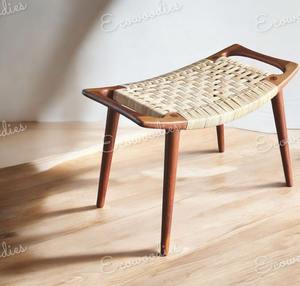 เก้าอี้ไม้โอตโตมันแบบมีสไตล์ พร้อมงานถักหนัง เหมาะสำหรับใช้ทั้งภายนอกและภายใน พร้อมด้วยงานฝังกระดูกธรรมชาติ - Product Image 3