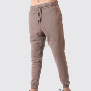 Vêtements de sport Ensemble de survêtements 2 pièces pour hommes Costumes de survêtement personnalisés et lourds haute demande Streetwear Survêtements pour hommes - Product Image 3