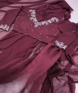 Sari Silk prêt à porter vêtements de mariage de fête indiens en prix de gros broderie traditionnelle travail banarasi khadi - Product Image 5