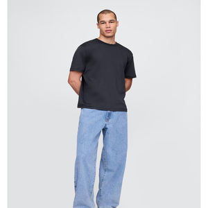 เสื้อยืดโอเวอร์ไซส์ผู้ชายแบบยูนิเซ็กซ์ เนื้อผ้านุ่ม ระบายอากาศได้ดี ผ้าเจอร์ซีย์คอตตอน 100% ทรงหลวม ไหล่ตก แขนสั้น ผ้าหนา - Product Image 2