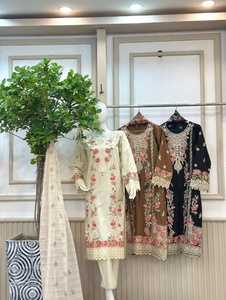Colección Ssumaira que presenta 3 piezas vestido de invierno tela algodón bordado Kameez Salwar Set 2026 - Product Image 4